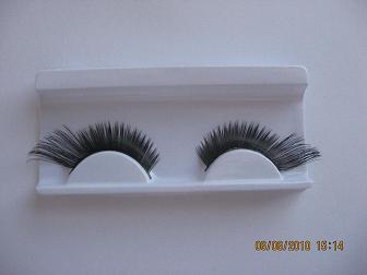 pair of eyelash 