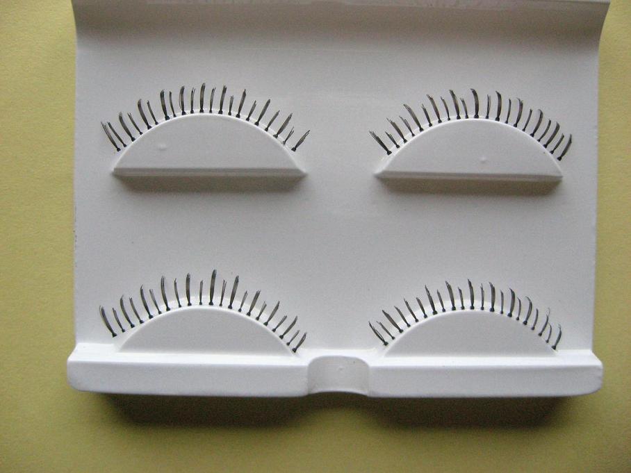 Under eyelash