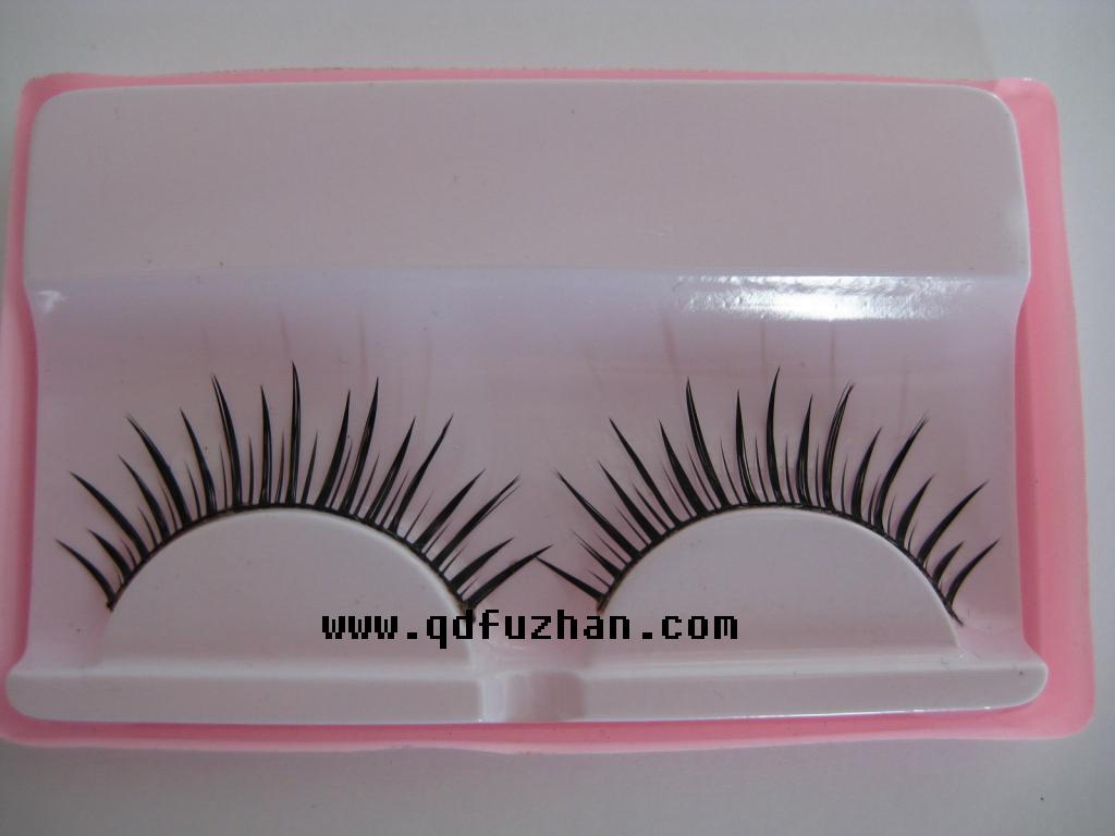 pair of eyelash